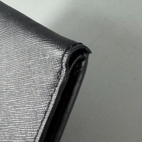 Michael Kors Hudson Black Leather Men Passport Wallet - Picture 9 of 11